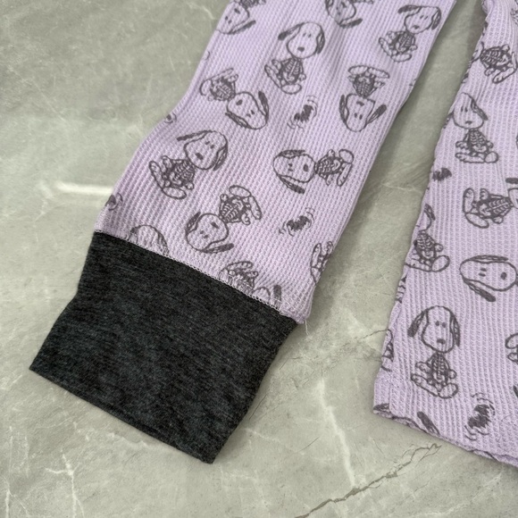 Girl’s Peanuts Thermal Snoopy Halloween Boo Skeleton Bats Long Sleeve Shirt XL - Picture 9 of 16